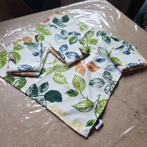 Set of 4 Food Network Cloth Napkins